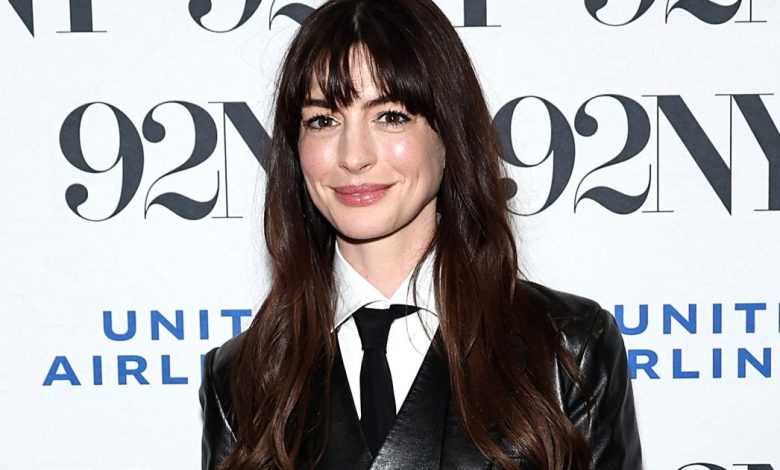 Gaun Mosaic Maxi Anne Hathaway adalah karya seni, dan penampilannya yang mirip $ 23 ini Gaun Mosaic Maxi Anne Hathaway adalah karya seni, dan penampilannya yang mirip $ 23 ini