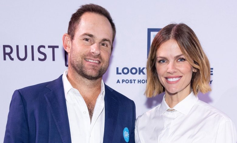 Timeline hubungan Andy Roddick dan Brooklyn Decker Timeline hubungan Andy Roddick dan Brooklyn Decker