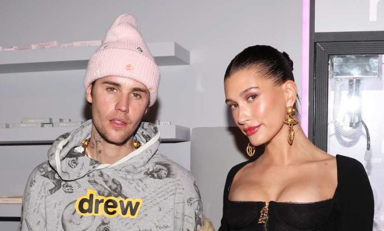 Justin Bieber bertelanjang dada berbagi PDA beruap dengan istri Hailey Bieber Justin Bieber bertelanjang dada berbagi PDA beruap dengan istri Hailey Bieber