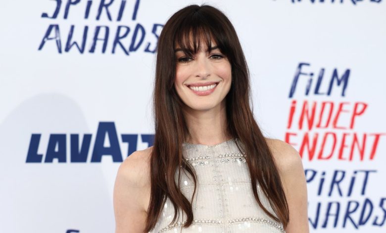 Anne Hathaway Baru saja mengenakan sandal Chanel senilai $ 1.850 ini dua kali – dapatkan tampilannya Anne Hathaway Baru saja mengenakan sandal Chanel senilai $ 1.850 ini dua kali – dapatkan tampilannya