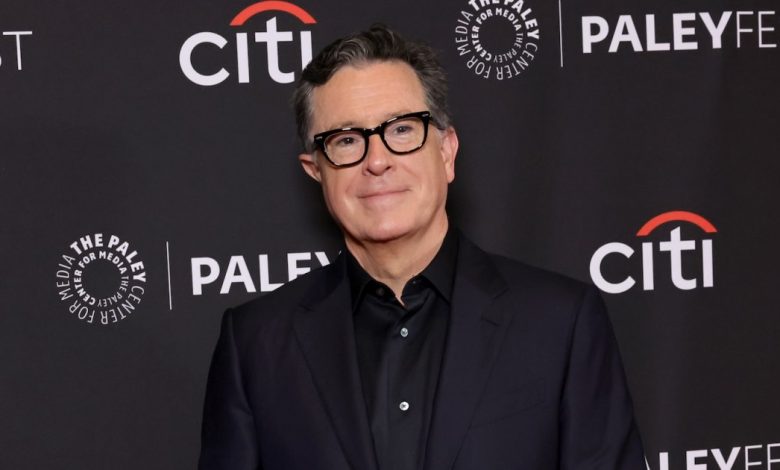 Stephen Colbert 'The Late Show' dibatalkan oleh CBS Stephen Colbert 'The Late Show' dibatalkan oleh CBS