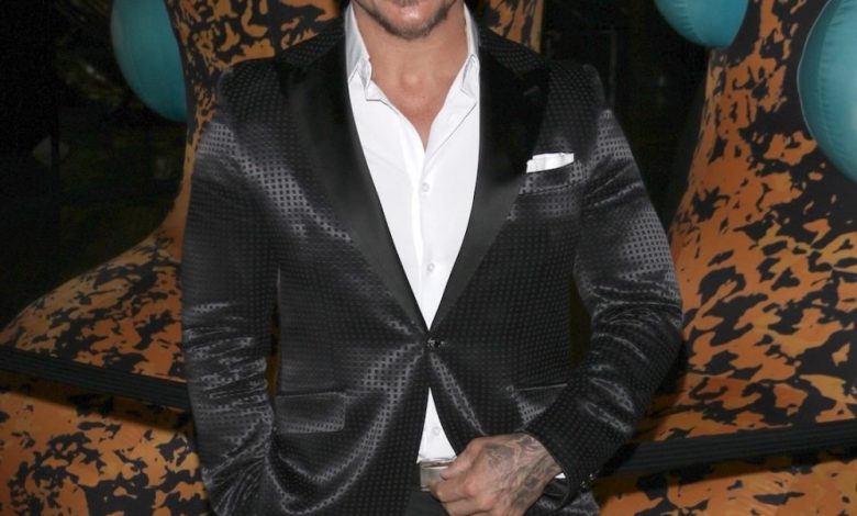 Jax Taylor berhenti dari Los Angeles Bar Partnership setelah 'The Valley' Exit Jax Taylor berhenti dari Los Angeles Bar Partnership setelah 'The Valley' Exit