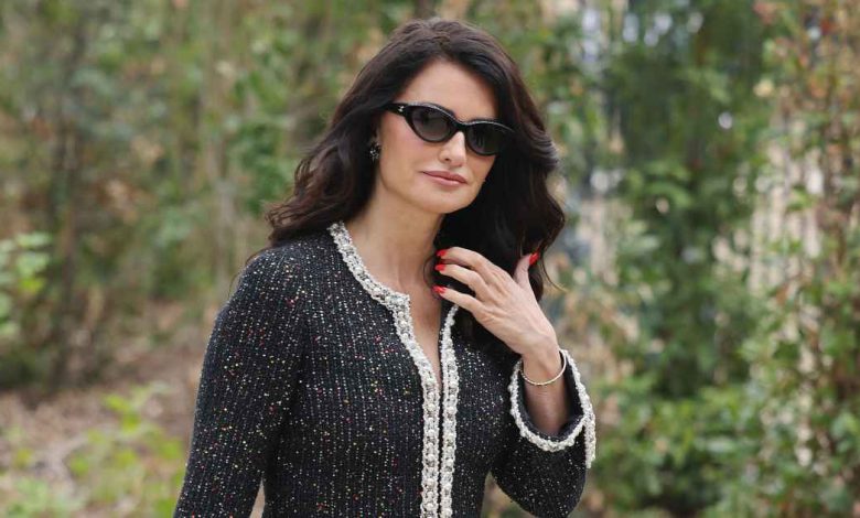 Tas Chanel Hitam Penélope Cruz Total Luxury – Kami menemukan mirip $ 24