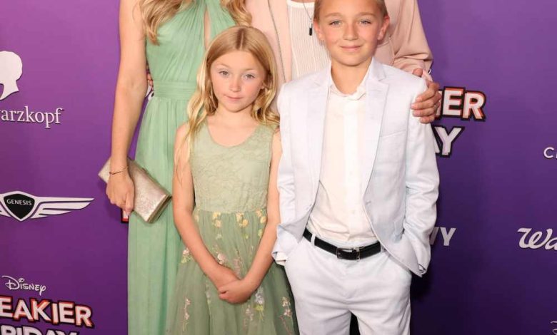 Chad Michael Murray membuat penampilan karpet merah yang langka dengan istri dan anak -anak: foto Chad Michael Murray membuat penampilan karpet merah yang langka dengan istri dan anak -anak: foto
