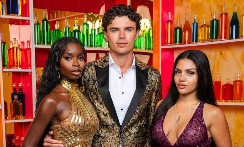 Foto Nicolandria Baru! Tembak sampul 'Love Island USA' Weekly Weekly Foto Nicolandria Baru! Tembak sampul 'Love Island USA' Weekly Weekly