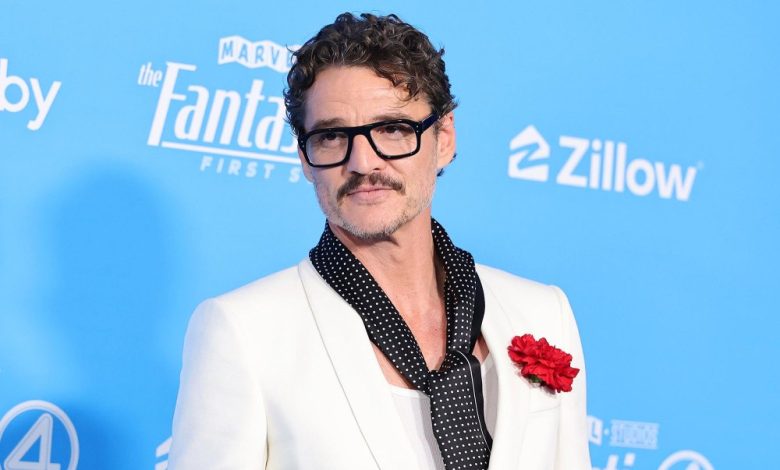Pedro Pascal mengungkapkan naksir selebritisnya adalah Harrison Ford Pedro Pascal mengungkapkan naksir selebritisnya adalah Harrison Ford