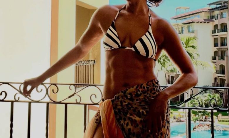 9-1-1: Lone Star's Gina Torres, 56, menjatuhkan rahang dengan foto bikini ab-bar 9-1-1: Lone Star's Gina Torres, 56, menjatuhkan rahang dengan foto bikini ab-bar