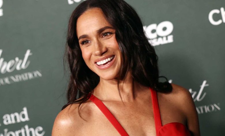 Love Meghan Markle $ 168 Button-up? Dapatkan tampilan musim panas untuk $ 30 Love Meghan Markle $ 168 Button-up? Dapatkan tampilan musim panas untuk $ 30