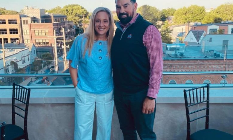 Ryan Day dan istri Ohio State Nina: Dari Tee-Ball Rekan Teams ke Altar Ryan Day dan istri Ohio State Nina: Dari Tee-Ball Rekan Teams ke Altar