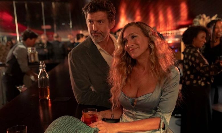 'Dan begitu saja' Showrunner membela 'cacat' Carrie Bradshaw 'Dan begitu saja' Showrunner membela 'cacat' Carrie Bradshaw