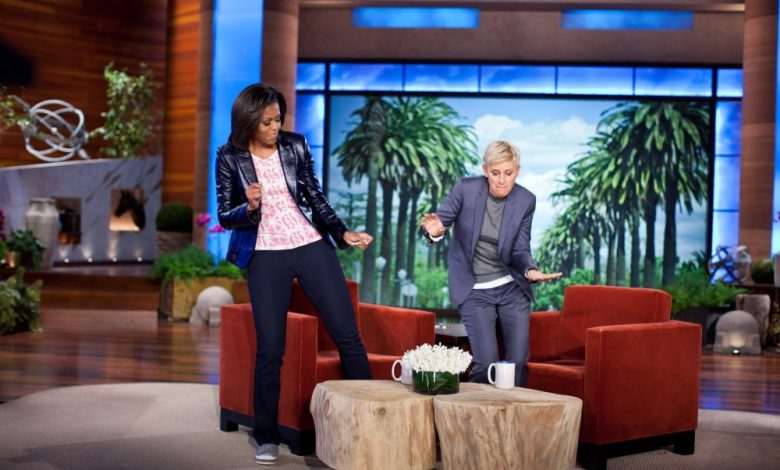 Ellen DeGeneres disebut 'orang jahat' oleh Adam Carolla, merinci intimidasi Ellen DeGeneres disebut 'orang jahat' oleh Adam Carolla, merinci intimidasi