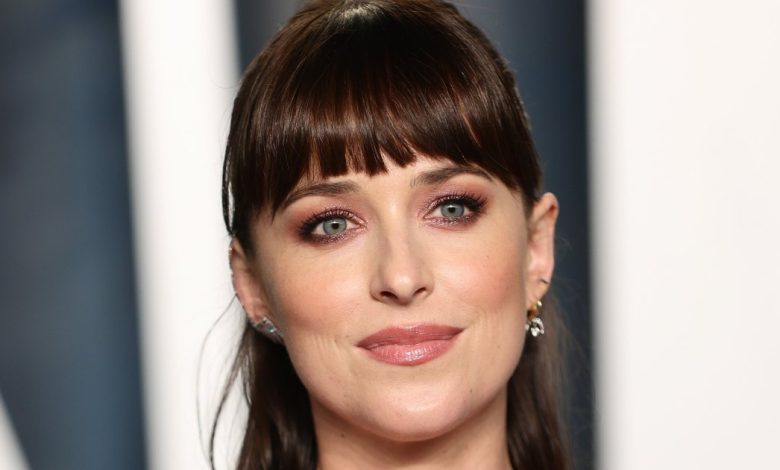 Love Loafers Gucci Dakota Johnson $ 1.050? Pasangan $ 53 ini terlihat hampir identik Love Loafers Gucci Dakota Johnson $ 1.050? Pasangan $ 53 ini terlihat hampir identik