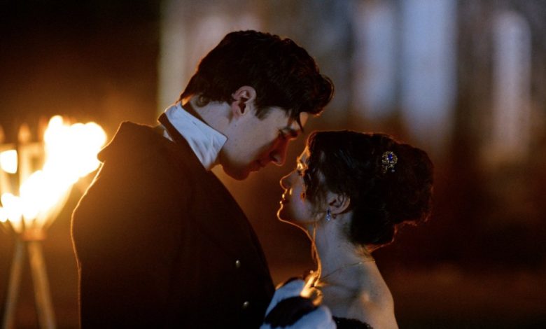 Produser 'Providence Falls' Joanna Garcia Swisher berbicara tentang adegan PDA, finale Produser 'Providence Falls' Joanna Garcia Swisher berbicara tentang adegan PDA, finale