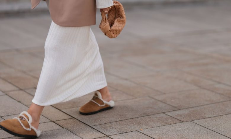Beri kaki Anda perawatan sandal dengan ugg yang nyaman ini – diskon 40% sekarang Beri kaki Anda perawatan sandal dengan ugg yang nyaman ini – diskon 40% sekarang