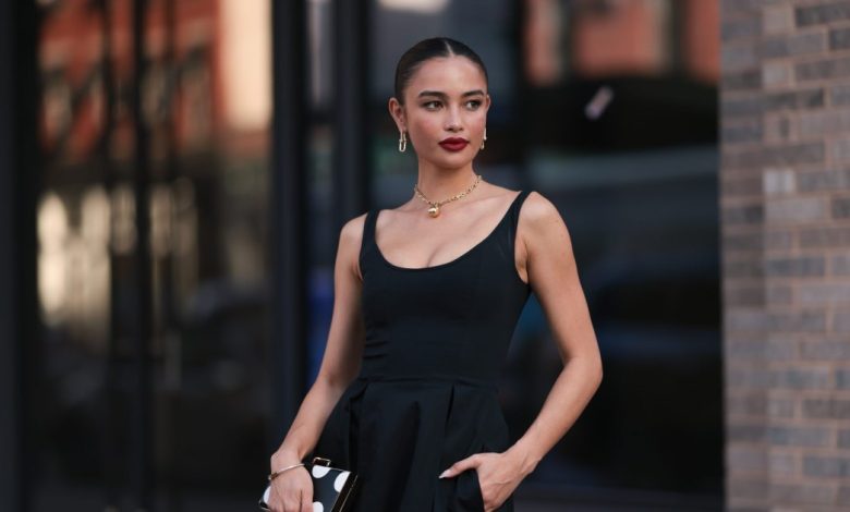 Saluran Rich Mom Energy Dengan Gaun Hitam Cicot Ini Di Amazon Saluran Rich Mom Energy Dengan Gaun Hitam Cicot Ini Di Amazon