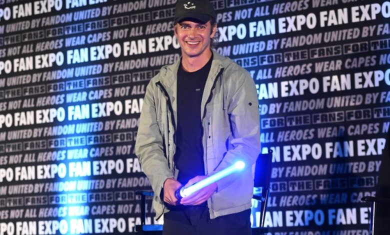 Hayden Christensen membuat penampilan langka dengan putri Briar Rose Hayden Christensen membuat penampilan langka dengan putri Briar Rose