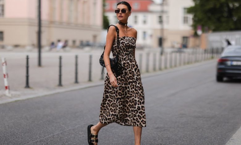17 Sundresses menyanjung yang terasa seperti loungewear tapi terlihat siap makan malam 17 Sundresses menyanjung yang terasa seperti loungewear tapi terlihat siap makan malam