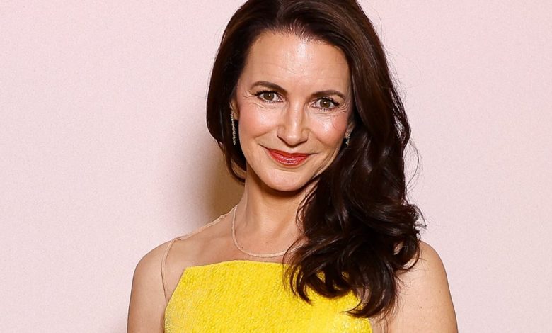 Saluran Gaya Ues Charlotte York dengan 11 'dan seperti yang diilhami oleh itu yang diilhami Saluran Gaya Ues Charlotte York dengan 11 'dan seperti yang diilhami oleh itu yang diilhami