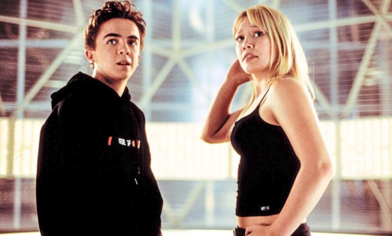 Frankie Muniz ingat bekerja dengan Hilary Duff, Amanda Bynes dan banyak lagi