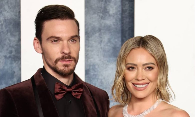 Matthew Koma merayakan 'sahabat' dan ulang tahun Hilary Duff Matthew Koma merayakan 'sahabat' dan ulang tahun Hilary Duff