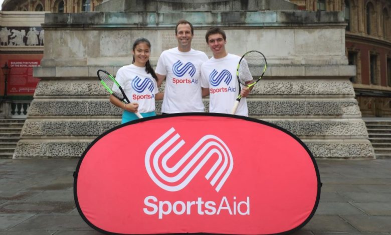 Siapa Benjamin Heynold? Temui pemain tenis di tengah rumor Emma Raducanu Siapa Benjamin Heynold? Temui pemain tenis di tengah rumor Emma Raducanu