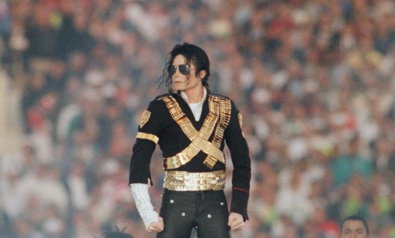 Perkebunan Michael Jackson mengungkapkan berapa banyak yang dia hasilkan dalam royalti, residu