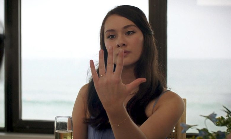 Influencer bereaksi terhadap perbandingan cincin pertunangan 'musim panas saya Influencer bereaksi terhadap perbandingan cincin pertunangan 'musim panas saya