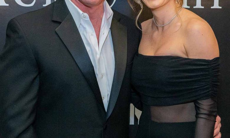 Jim Edmonds menuduh Ex Meghan King dari 'Tell Tales' dengan klaim 'penyalahgunaan' Jim Edmonds menuduh Ex Meghan King dari 'Tell Tales' dengan klaim 'penyalahgunaan'