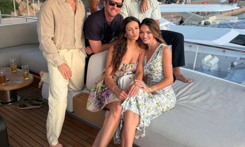 Kebenaran tentang hubungan Nina Dobrev dan Zac Efron setelah liburan mereka Kebenaran tentang hubungan Nina Dobrev dan Zac Efron setelah liburan mereka