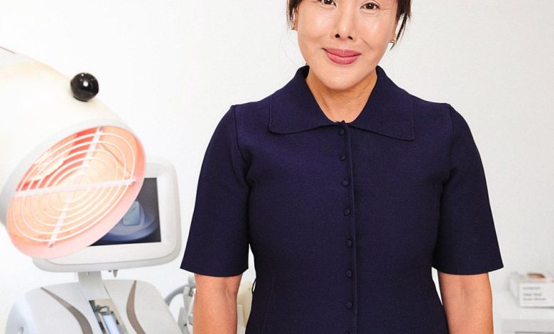 Whisperer Wellness yang Dicintai Selebriti Menarik Bintang dengan Pendekatan Seluruh Tubuh untuk Kecantikan Whisperer Wellness yang Dicintai Selebriti Menarik Bintang dengan Pendekatan Seluruh Tubuh untuk Kecantikan