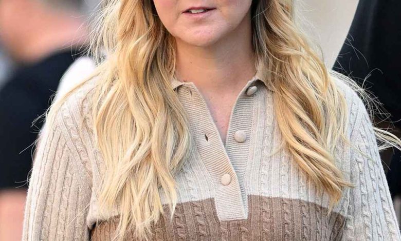 Amy Schumer Memamerkan Sosoknya Setelah Bereaksi terhadap Komentar Penurunan Berat Badan