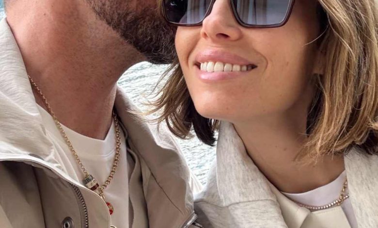 Justin Timberlake menandai ulang tahun Jessica Biel dengan pic PDA langka Justin Timberlake menandai ulang tahun Jessica Biel dengan pic PDA langka