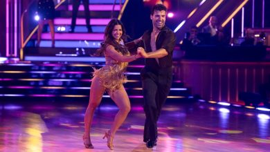 Kylie Kelce Bertanya-tanya Jika Jen Affleck Memakai Popok di 'DWTS' After Baby