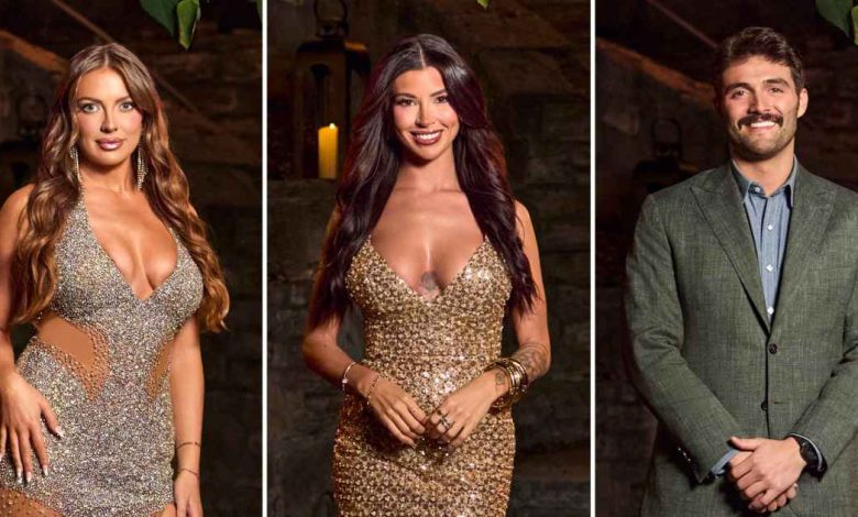 “Tampilan Reuni 'Love Is Blind' Musim 9: Madison dan Lebih Banyak Gaun yang Membuat Terkesan”. “Tampilan Reuni 'Love Is Blind' Musim 9: Madison dan Lebih Banyak Gaun yang Membuat Terkesan”.