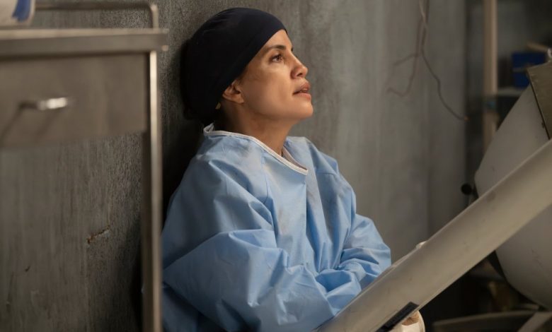 Natalie Morales Berbicara Tentang Kematian 'Anatomi Grey' yang Mengejutkan: 'Saya Tidak Mati' Natalie Morales Berbicara Tentang Kematian 'Anatomi Grey' yang Mengejutkan: 'Saya Tidak Mati'
