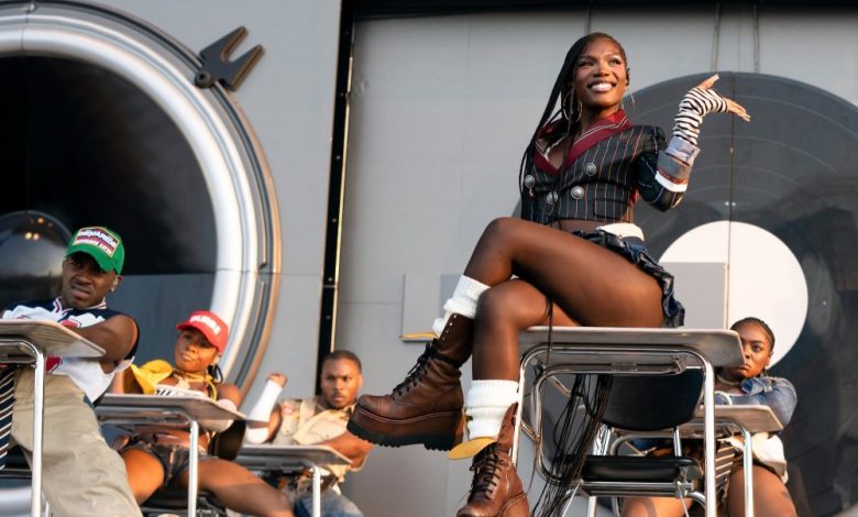 Siapa yang menjadi headlining Austin City Limits 2025? Lihat lineup hari demi hari Siapa yang menjadi headlining Austin City Limits 2025? Lihat lineup hari demi hari
