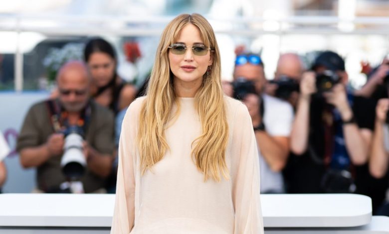 Itu tidak jatuh sampai Jennifer Lawrence memakai bakiaknya – dapatkan mereka dalam dua hari Itu tidak jatuh sampai Jennifer Lawrence memakai bakiaknya – dapatkan mereka dalam dua hari