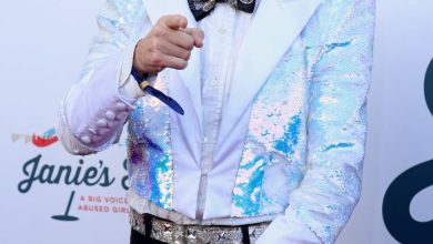 Corey Feldman Kecam Menari Dengan Budaya BTS Para Bintang yang Diduga 'Beracun'