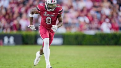 Polisi DPS Texas yang Mendorong Pemain Sepak Bola Carolina Selatan 'Dikirim Pulang' Polisi DPS Texas yang Mendorong Pemain Sepak Bola Carolina Selatan 'Dikirim Pulang'