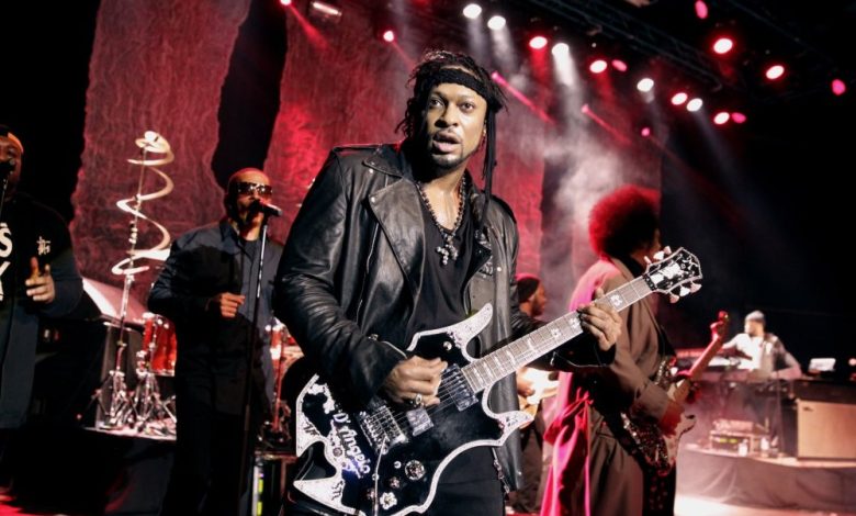 Pemakaman D'Angelo Diadakan di Virginia Setelah Kematiannya pada Usia 51: Laporan Pemakaman D'Angelo Diadakan di Virginia Setelah Kematiannya pada Usia 51: Laporan