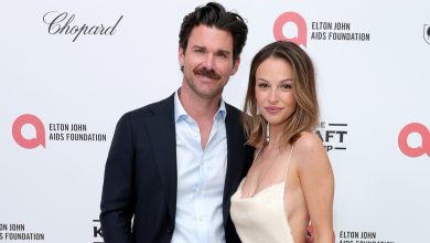 Pasangan Hallmark Kevin McGarry dan Kayla Wallace Sedang Menantikan Bayi Pertama Pasangan Hallmark Kevin McGarry dan Kayla Wallace Sedang Menantikan Bayi Pertama