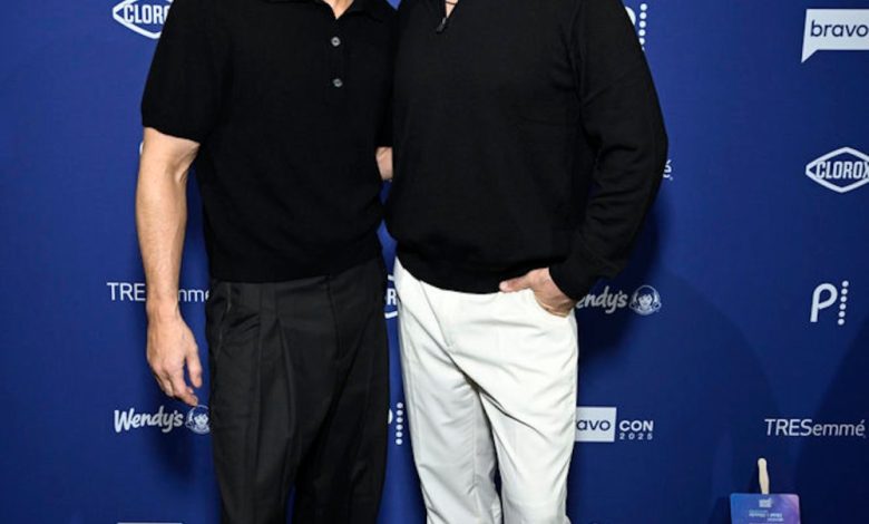 Tom Sandoval Mengatakan Tom Schwartz 'Memakai Celana' Di Balik Pintu Tertutup Tom Sandoval Mengatakan Tom Schwartz 'Memakai Celana' Di Balik Pintu Tertutup