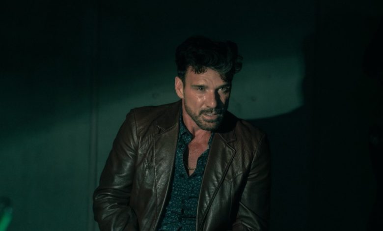 “Frank Grillo Mengatakan 'Tulsa King' Musim 3 Adalah Yang Terakhir – Sampai Stallone Menelepon”. “Frank Grillo Mengatakan 'Tulsa King' Musim 3 Adalah Yang Terakhir – Sampai Stallone Menelepon”.
